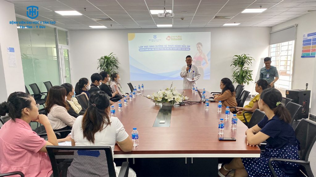 Lớp học dinh dưỡng dành cho bà mẹ mang thai và bà mẹ chăm sóc con nhỏ - ảnh 4