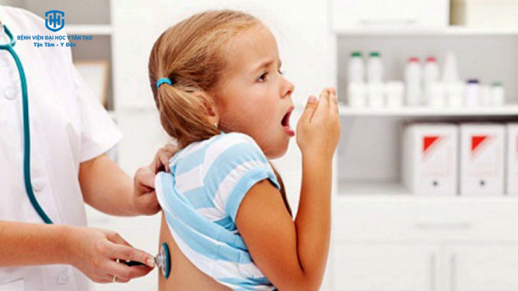 10 bệnh lý phổ biến ở trẻ em vào mùa đông - viêm tiểu phế quản