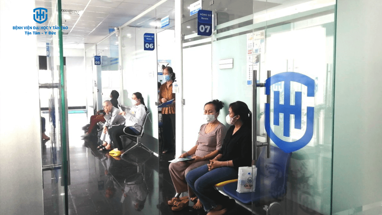 khám tầm soát ung thư vú bệnh viện đại học y tân tạo