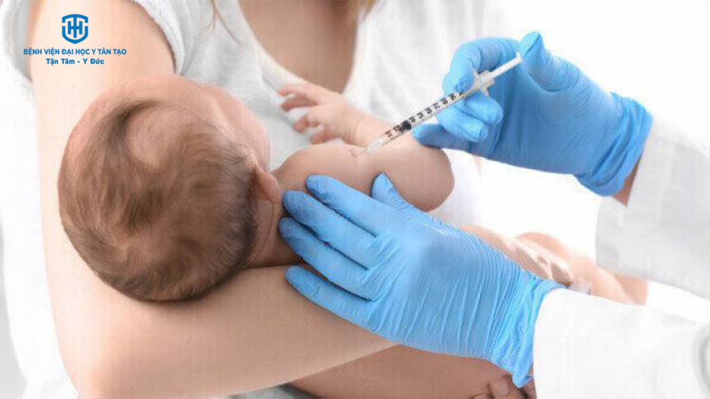 các vắc xin cần tiêm cho trẻ sơ sinh